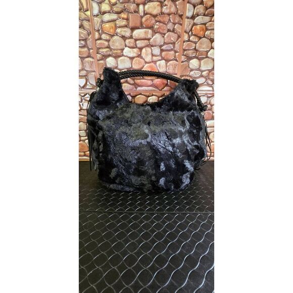 Black Tassel Faux Fur Shoulder bag - Picture 1 of 11